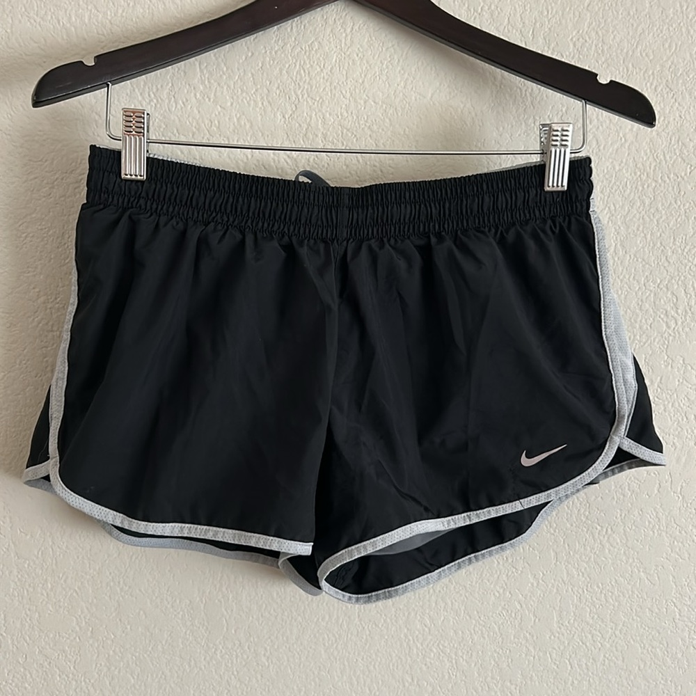 Nike Women’s Dri-Fit Running Shorts Size Large  Black Grey Trim Pre-owned Flaw